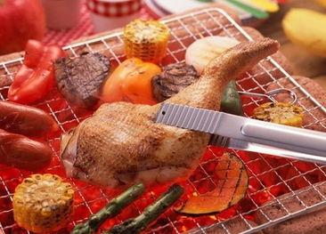 烧烤后吃哈密瓜,哈密瓜解腻养生新选择