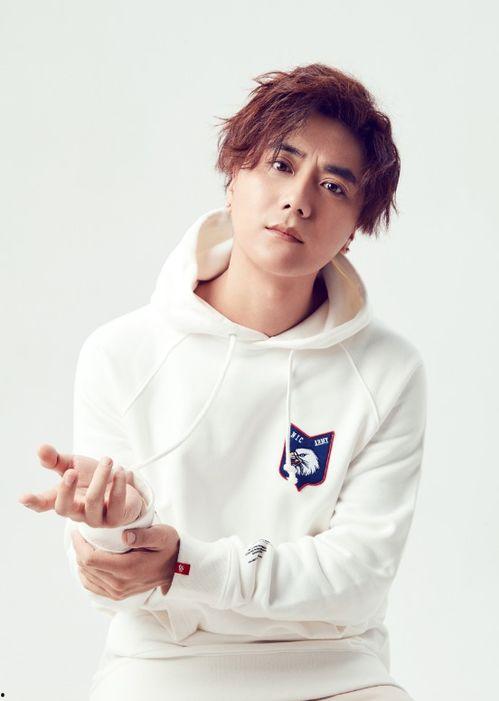 陆虎含泪吃瓜,陆虎感人瞬间引网友热议