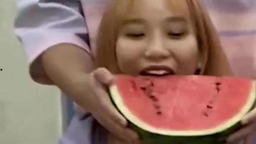 情侣可以吃瓜嘛,情侣间可以共享“吃瓜”乐趣吗？