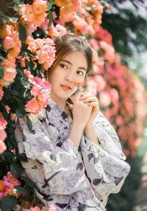 和服女孩吃瓜迅雷,时尚潮流与网络热点的碰撞