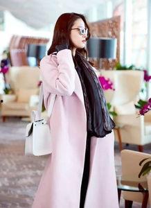 粉红外套吃瓜,吃瓜群众热议娱乐圈新瓜