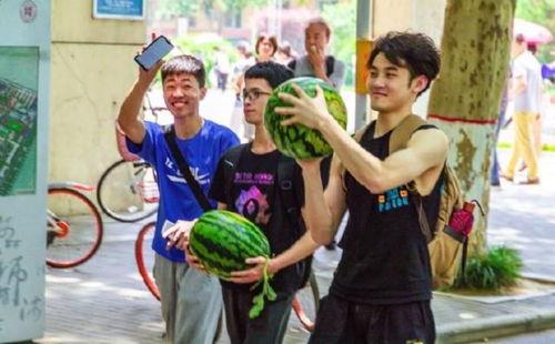 山服学院吃瓜,揭秘校园里的“吃瓜”风云