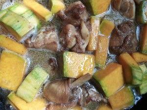 老小瓜怎么炖着吃,家常炖菜新体验